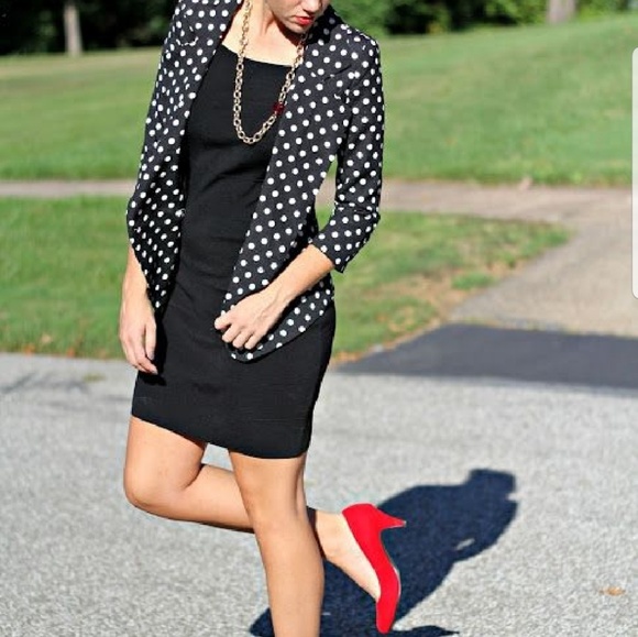 Last 1π· Black & White Polka Dot Blazer - Picture 7 of 7